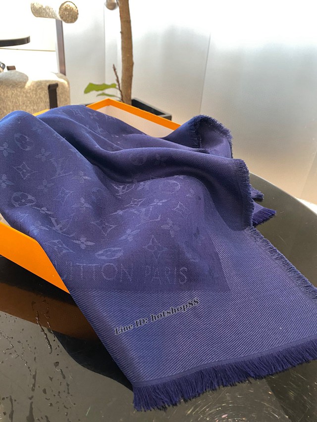 LV專櫃新品路易威登暗紋提花Monogram圖案時尚大方巾 mmyj1587